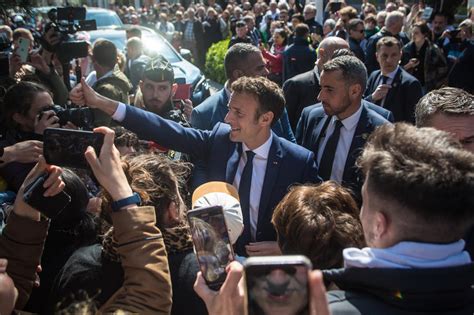 Frances Macron Wins Second Term Beating Far Rights Le Pen The Flensburg Files