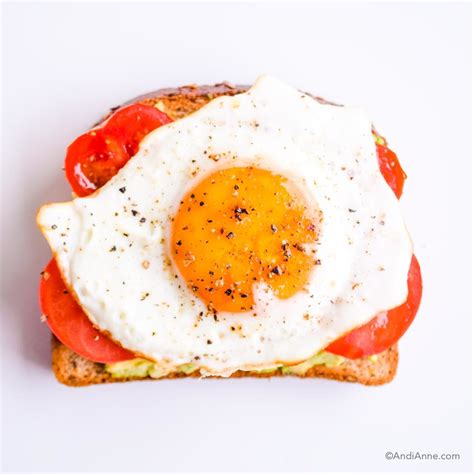 12 Healthy Breakfast Toast Ideas