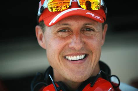 Michael schumacher karting, kerpen 1995. Michael Schumacher fuori dal coma, comunica con la moglie ...