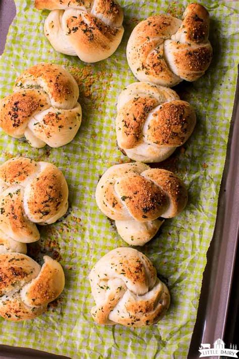 Easy Parmesan Garlic Knots Recipe Pitchfork Foodie Farms