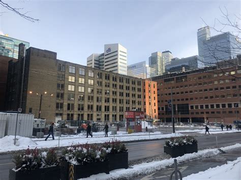 Throwback Thursday Torontos Financial District Expands Urbantoronto