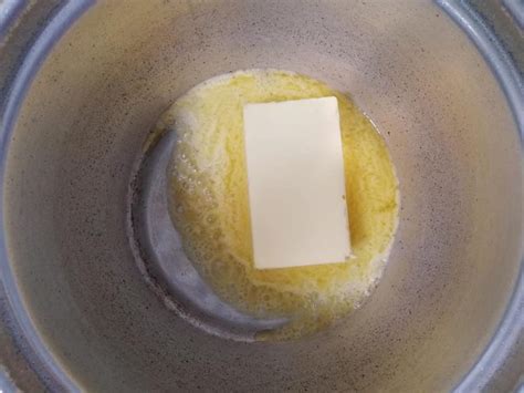 Bahan2 lapisan pertama:•biskut marie•butter•caw serbuk koko; Kek Batik Tanpa Telur Hanya Kacau, Gaul Je. Tekstur Biskut ...