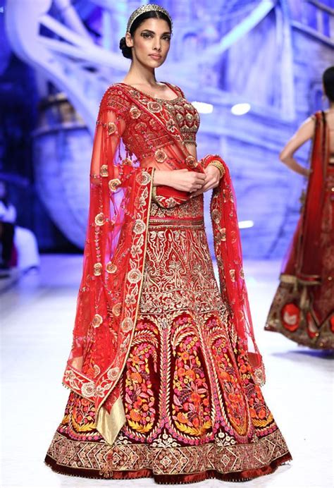 Latest Indian Bridal Dresses 2015 ~ Fashion Trends Fashion Show