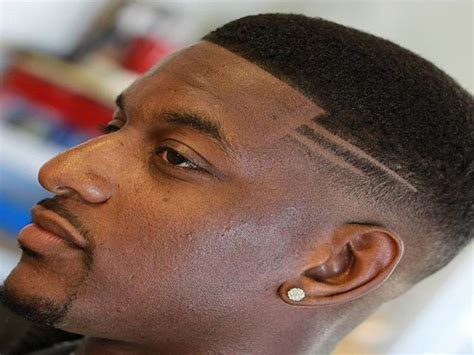 The shaved sides haircut female in 2019 for you! cool 2 Lines Haircut | Waves hairstyle men, Haircuts for ...