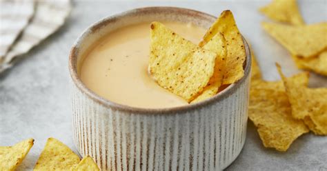 Nacho - Käsesoße so lecker wie im Kino selber machen