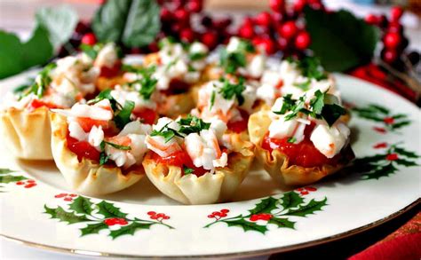 Why not serve some great hot and cold shrimp appetizers at your next party. Festive Shrimp Cocktail Appetizer Bites in Phyllo Cups
