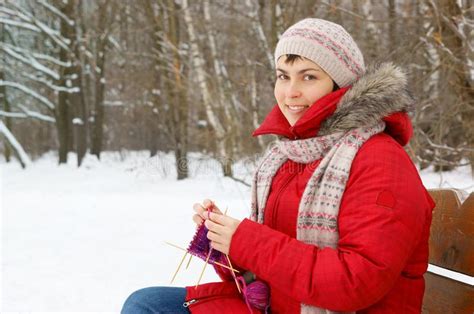 Young Woman Knitting Outdoor Stock Photos Knitting Women Young
