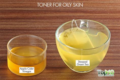 It acts as an astringent to clean oily skin. DIY Skin Toner Recipes for Oily, Dry and Normal Skin | Top ...