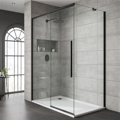 This dual sliding glass shower door enclosure was designed for maximum usage, perfect for the kid's bath or a guest bathroom. Jaquar Black Shower Enclosure Clear Glass Sliding | Buy ...