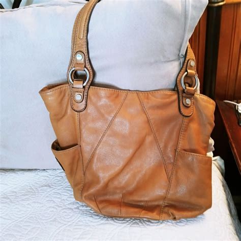 Tignanello Saddle Tan Leather Shoulder Bag W Double S Gem
