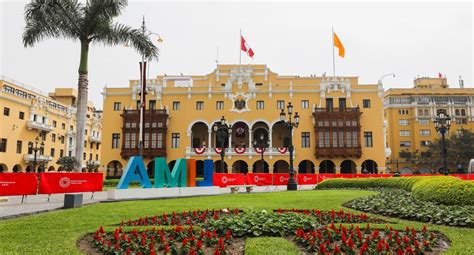 Fiestas Patrias El Centro Histórico De Lima Luce Su Nueva Cara En La