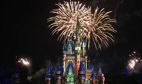 A magical gathering of disney dreams. Review: Opening Night of "Happily Ever After" Fireworks ...