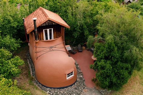 Unusual Houses