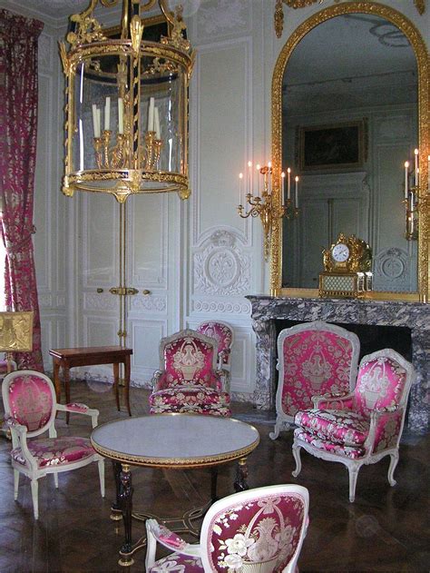 The palace of versailles was the principal royal residence of france from 1682, under louis xiv, until the start of the french revolution in 1789, under louis xvi. Petit Trianon | Marie antoinette, Furniture, Interior