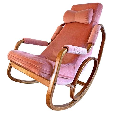 Mid century danish modern rocking chair frank reenskaug bramin solid teak wood rocker black tweed restored denmark arm lounge easy vintage $ 898.98 we currently offer a beautiful danish modern frank reenskaug for bramin c. Danish Modern Midcentury Bentwood Rocking Chair in Pink ...