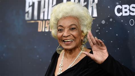 Trailblazing Star Trek Actress Nichelle Nichols Dies Aged 89 Itv News