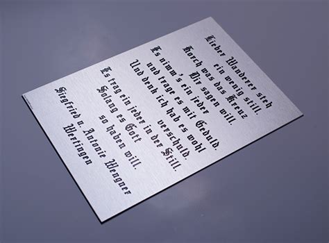 48+ toll bild wann rasen vertikutieren und düngen. Frakturschrift - Stempel-Hauser GmbH | Stempel, Druck ...