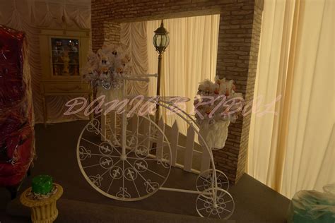 Mau menangis tetamu tengok pelamin glamor macam ni! PELAMIN ENGLISH CLASSIC MODEN ~ BUTIK PENGANTIN DANIA