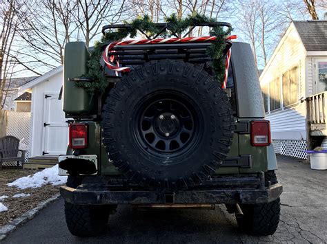 Even better, each piece has great looking photos of various models, including the jeep wrangler. My Jeep has a basket for gifts! : Wrangler