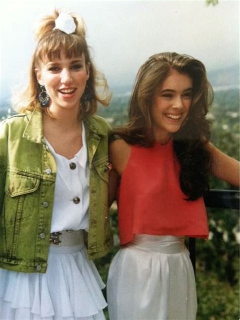 Debbie Gibson And Alyssa Milano 1980s Fashion Trends 1980s Fashion