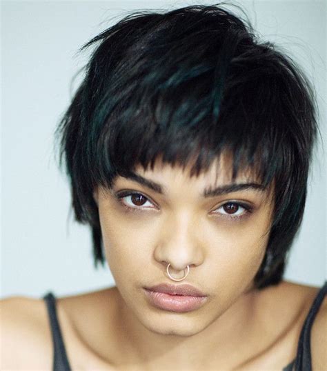 The Non Traditional Bob Is An Edgier Cut That Will Diminish Your Large Forehead Long Curly