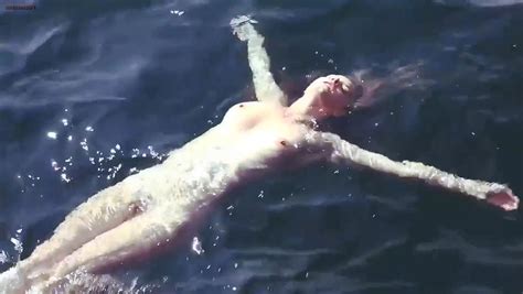 Nude Video Celebs Camille Rowe Nude Deadliest Catch 2010