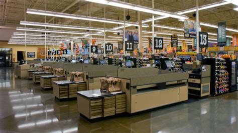We trace our beginnings to an idea that redefined grocery retail in the midwest — consumers united for buying. Cub Foods Phalen | Kraus-Anderson