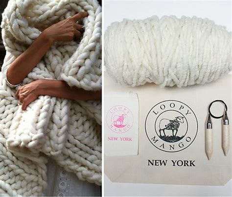Get one for yourself with the free pattern tutorial via always rooney. Nantucket Throw Super chunky knit blanket pattern by Loopy ...