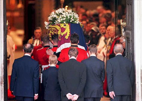 10 Heartbreaking Royal Family Tragedies (Part 1)