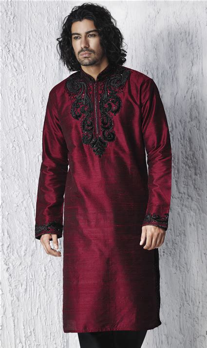 Here are the 35 best and traditional mens kurta collection which you should try. Indian Kurta Pajama : INDIAN KURTA SHALWAR DESIGNS ...