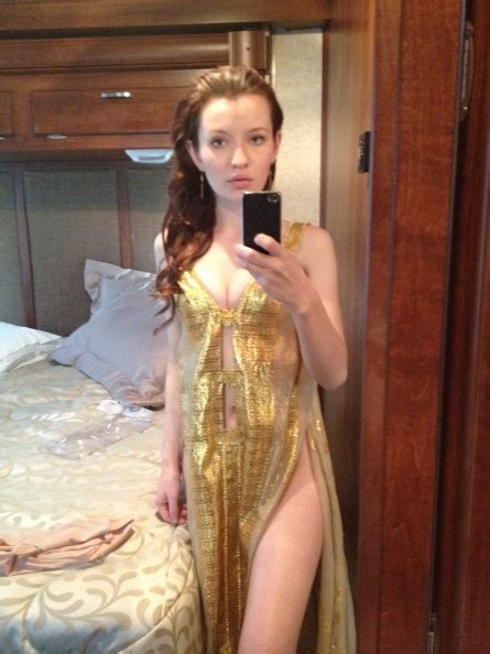 Emily Browning Naked Photos The Fappening