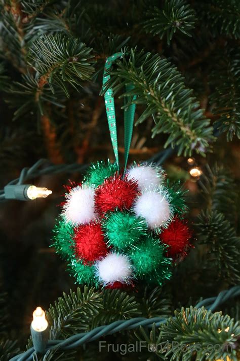 Sparkly Pom Pom Ball Christmas Ornaments For Kids To Make