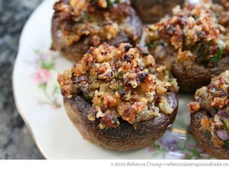 4 cups white bread, we used an italian loaf, cubed. Sausage Stuffed Mushrooms | Recipe | Leftover stuffing ...