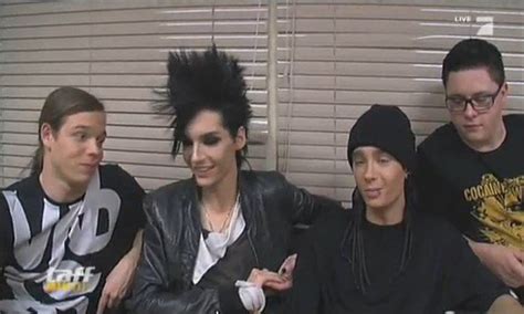 Tokio hotel interview at gigatv 17 08 2005 подробнее. Tokio Hotel en interview : "Il faut remercier les fans ...