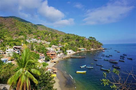 Rolling meadows, a 100 acre group meditation and yoga retreat center in coastal maine offering silent meditation, breathwork and yoga retreats. A Weekend in Yelapa, Jalisco's Unspoiled Coastal Fishing ...