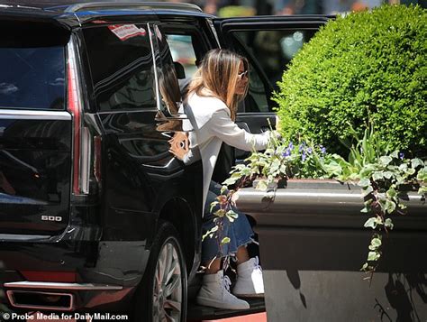 Maria Menounos Goes Shopping In New York After Revealing Secret