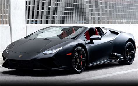 Lamborghini Huracan Evo Dubai Luxury Car Rental