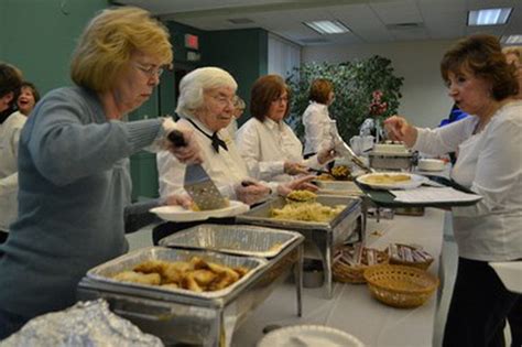Strongsvilles St Joseph Catholic Church Kicks Off Lenten Dinner