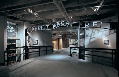 Holocaust Museum In Negotiations To Maintain Loaned Exhibitions The Washington Post