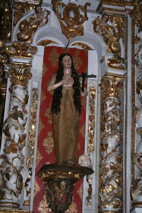 Por isso mesmo é que santa maria madalena é, entre as mulheres, a que mais tem seu nome citado nos santos evangelhos. HISTÓRIA E ARTE: Santa Maria Madalena
