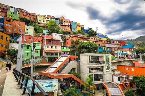 La Comuna 13 Medellin Viajes Colombia Retratos