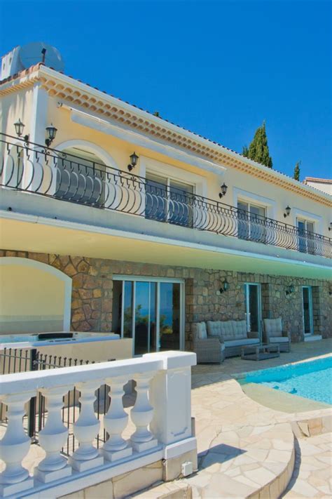 Holiday villa with private pool in France | Villa Corniche | Holiday