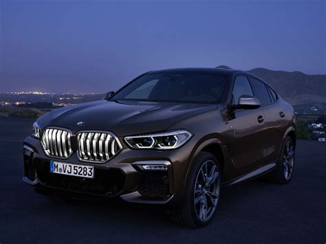 Bmw x6 is finally here guys, lets enjoy this special feature because you guys made it possible, 200k, yes, we are now a family of more than 2 lakh. El BMW X6 2021 ya está en Argentina: y viene con parrilla ...
