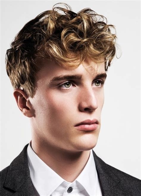 25 Haircuts For Men With Curly Hair The Best Mens Hairstyles Amp