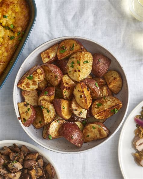 Check spelling or type a new query. 3-Ingredient Garlicky Red Potatoes | Recipe | Side dishes ...