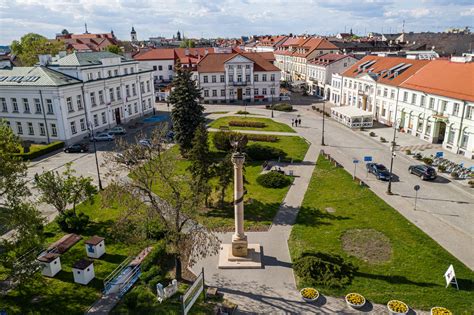 Stacja jej uzdatniania straciła zasilanie i pracuje w trybie awaryjnym; PŁOCK 1920. MIASTO BOHATER Z KRZYŻEM WALECZNYCH - Moda na ...