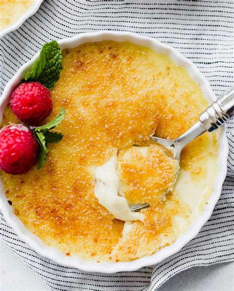 Classic Creme Brulee This Classic Creme Brulee Is A Custard Topped
