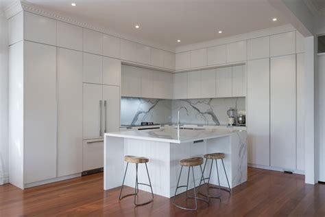 How To Design A Durable Overhang For Your Porcelain Benchtop And