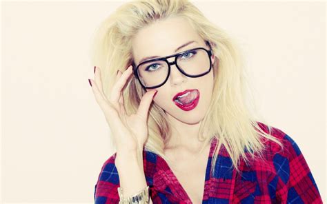 Hipster Girl Wallpapers Wallpaper Cave