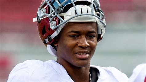 DeVonta Smith: 4 facts on the Alabama football wide receiver